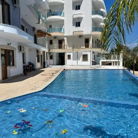 Anna 3* Ksamil