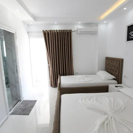 Hotel Anna 3*