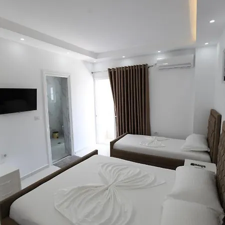 Anna Hotel 3*